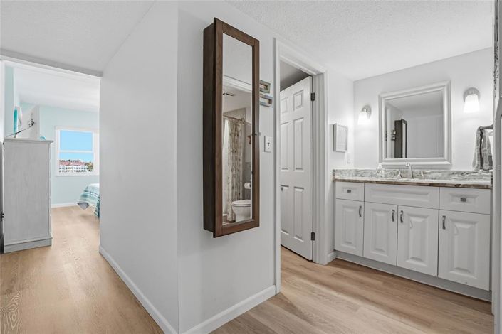 Image No.34-2 Bed Property for sale