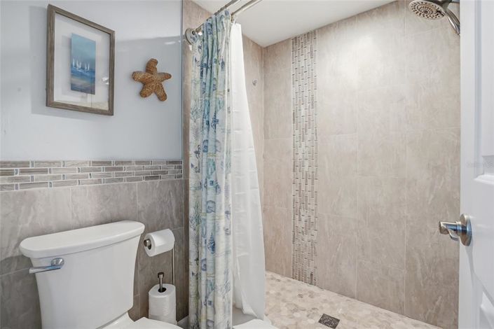 Image No.37-2 Bed Property for sale