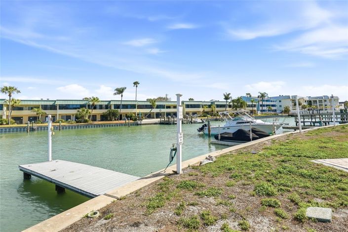 Image No.52-2 Bed Property for sale