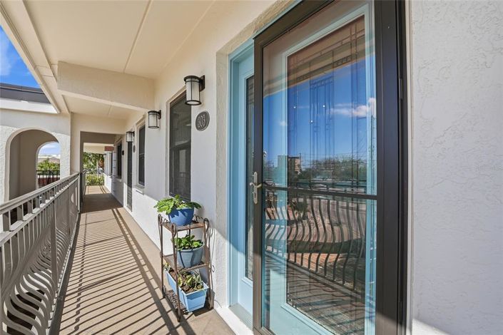 Image No.6-2 Bed Property for sale