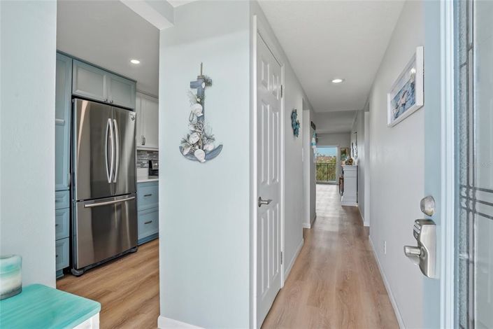 Image No.7-2 Bed Property for sale