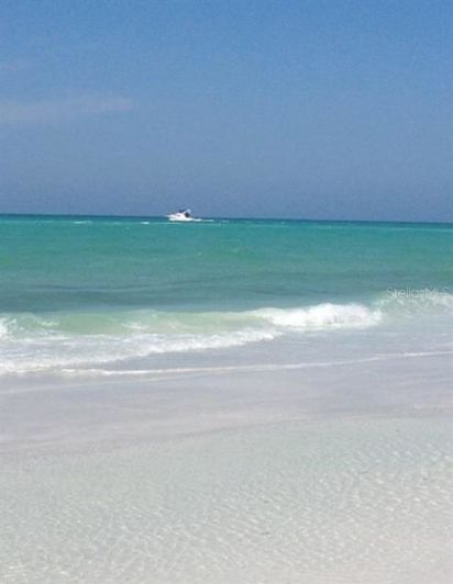 Image No.34-3 Bed Property for sale