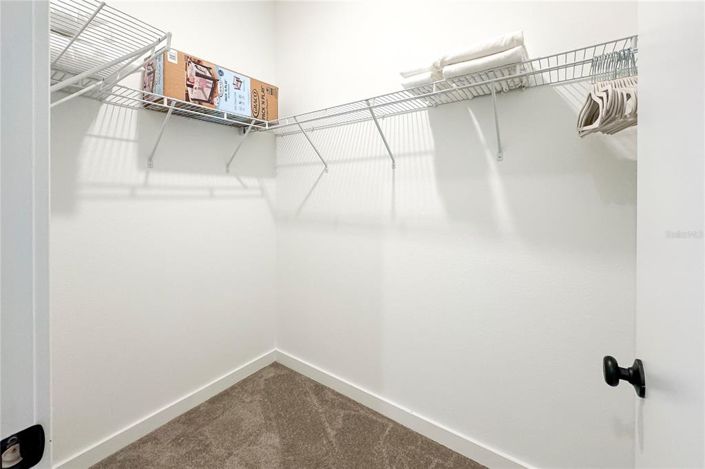 Image No.19-3 Bed Townhouse for sale