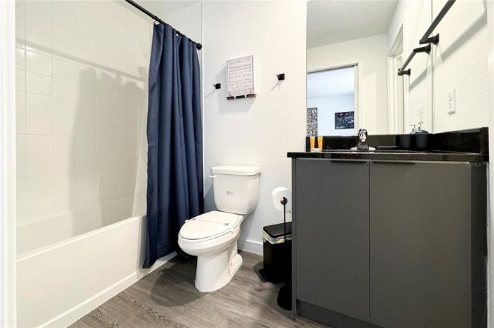 Image No.34-3 Bed Townhouse for sale