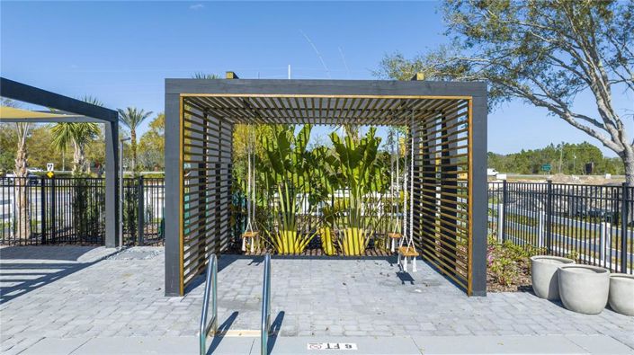 Image No.44-3 Bed Townhouse for sale