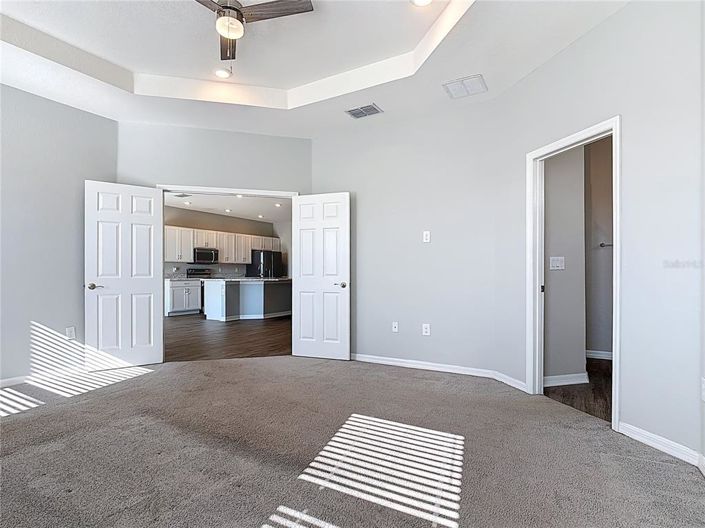 Image No.20-4 Bed Property for sale