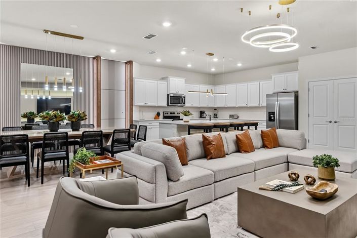 Image No.23-10 Bed Property for sale