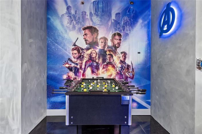 Image No.33-10 Bed Property for sale