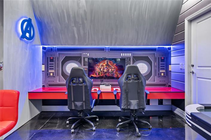 Image No.34-10 Bed Property for sale