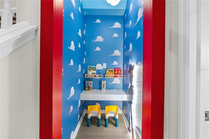 Image No.39-10 Bed Property for sale