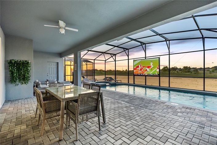 Image No.7-10 Bed Property for sale