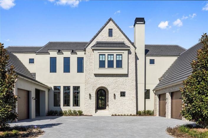 Image No.2-6 Bed Property for sale