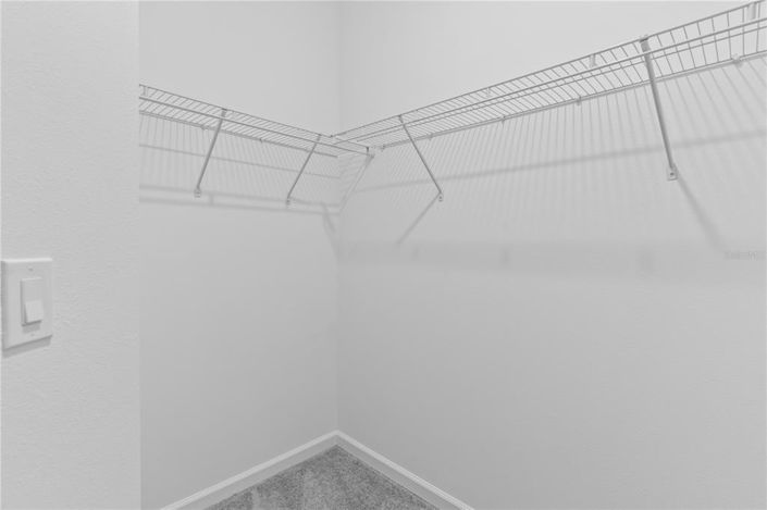 Image No.32-5 Bed Property for sale