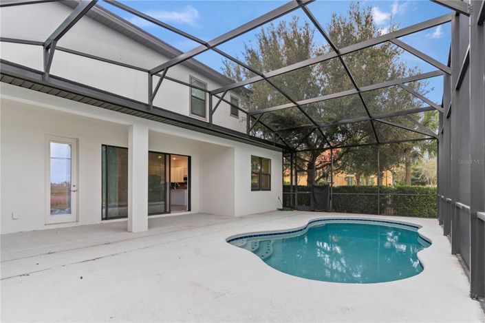 Image No.48-5 Bed Property for sale