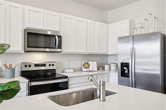 Image No.13-3 Bed Townhouse for sale