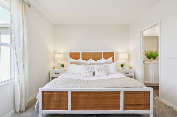 Image No.19-3 Bed Townhouse for sale