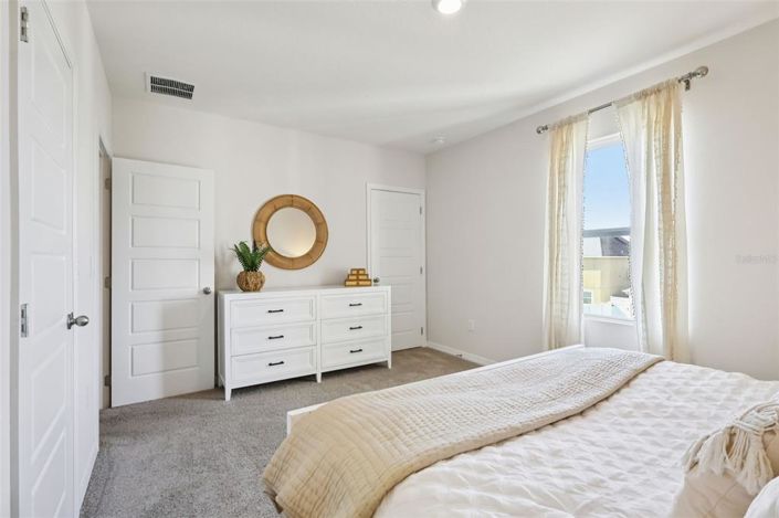 Image No.21-3 Bed Townhouse for sale