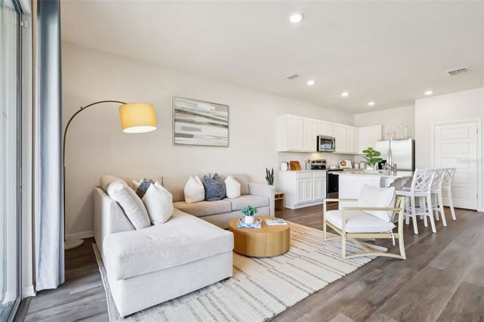 Image No.4-3 Bed Townhouse for sale