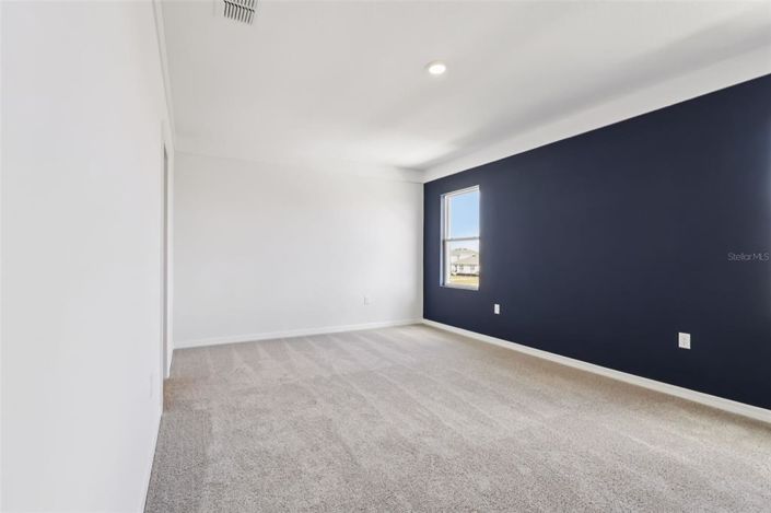 Image No.28-5 Bed Property for sale