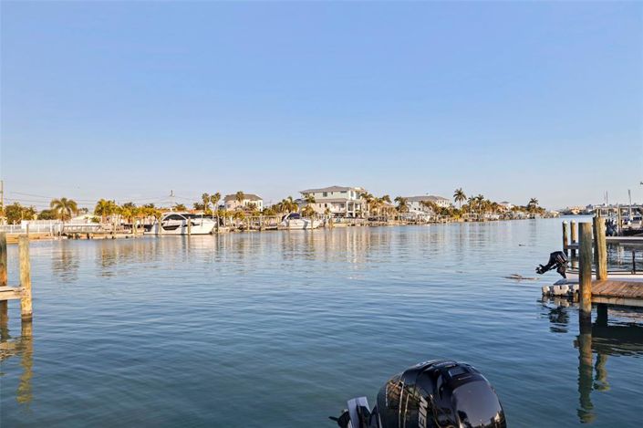 Image No.37-4 Bed Property for sale