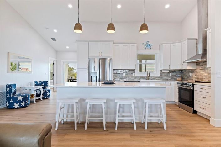 Image No.8-4 Bed Property for sale