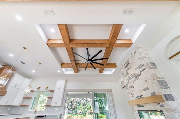 Image No.30-4 Bed Property for sale