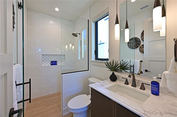 Image No.18-4 Bed Property for sale