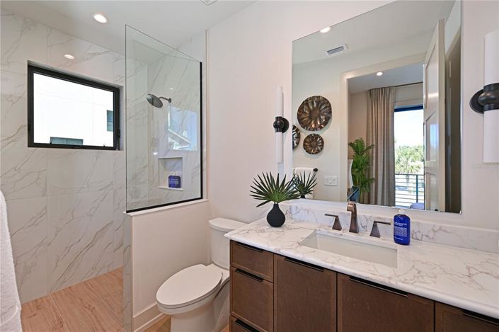 Image No.20-4 Bed Property for sale