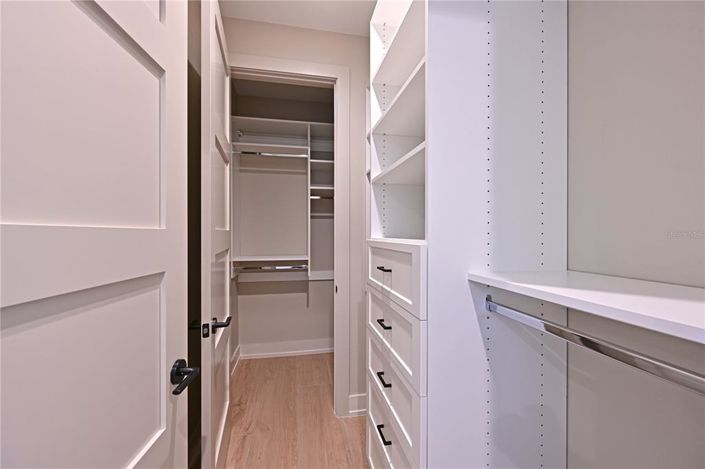 Image No.24-4 Bed Property for sale