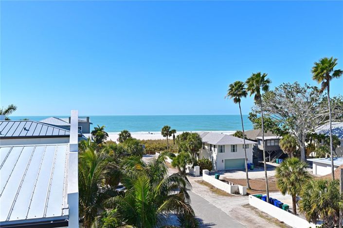 Image No.4-4 Bed Property for sale