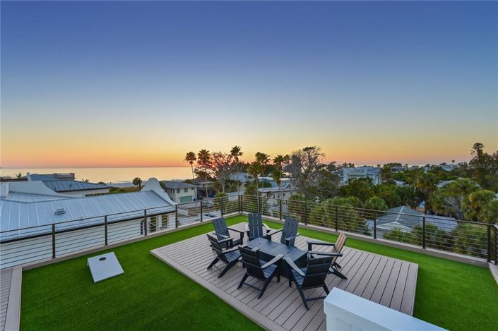 Image No.44-4 Bed Property for sale