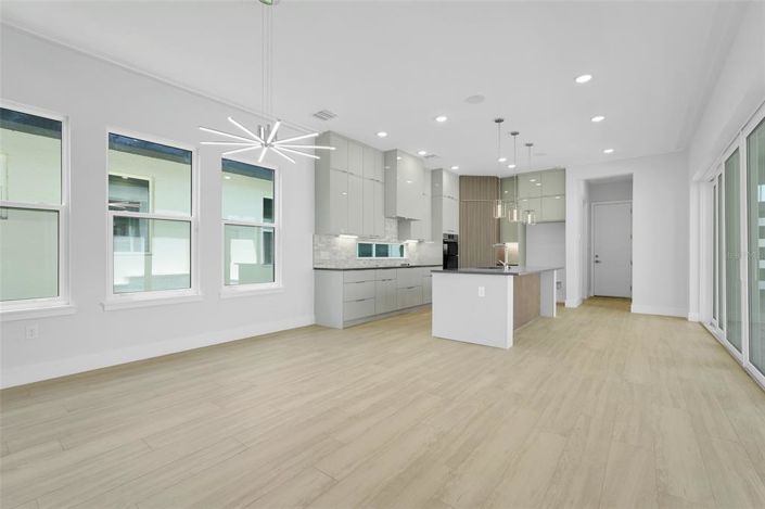 Image No.17-Propriété de 4 chambres à vendre à Davenport