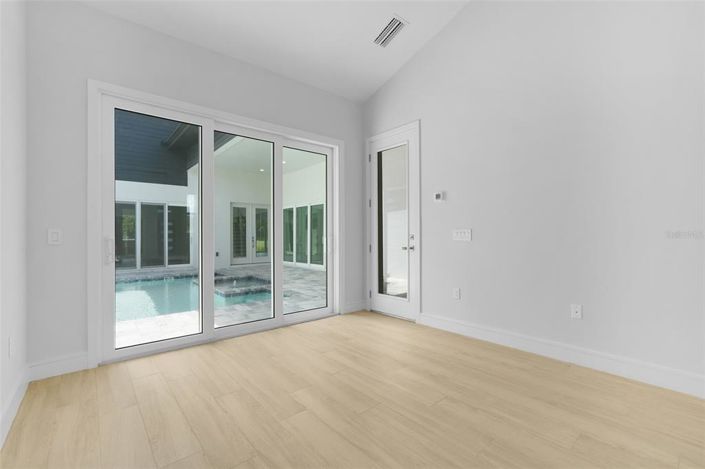 Image No.22-Propriété de 4 chambres à vendre à Davenport