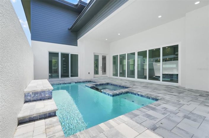 Image No.45-Propriété de 4 chambres à vendre à Davenport