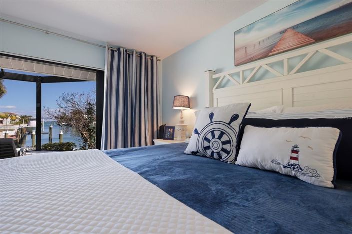 Image No.23-3 Bed Property for sale