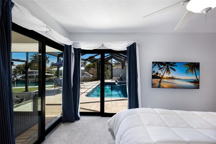 Image No.30-3 Bed Property for sale