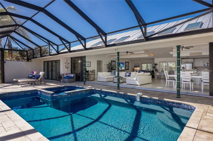 Image No.45-3 Bed Property for sale