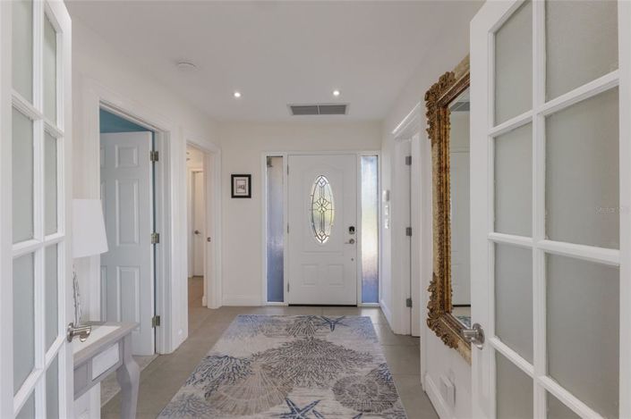 Image No.8-3 Bed Property for sale