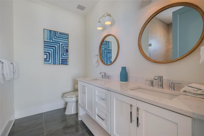 Image No.42-4 Bed Property for sale