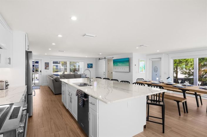 Image No.19-3 Bed Property for sale