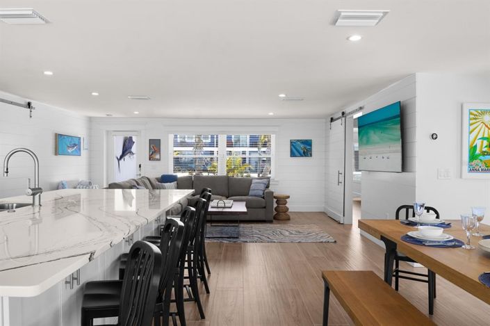 Image No.24-3 Bed Property for sale