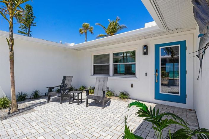 Image No.3-3 Bed Property for sale