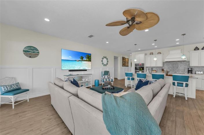 Image No.19-5 Bed Property for sale