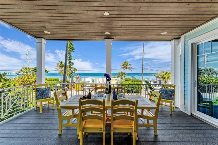 Image No.26-5 Bed Property for sale