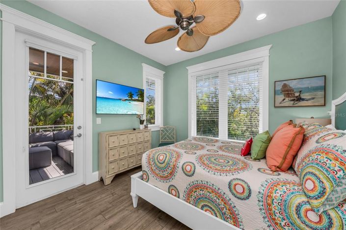 Image No.40-5 Bed Property for sale