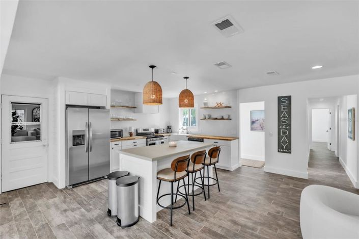 Image No.22-3 Bed Property for sale