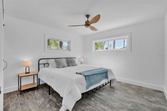 Image No.30-3 Bed Property for sale