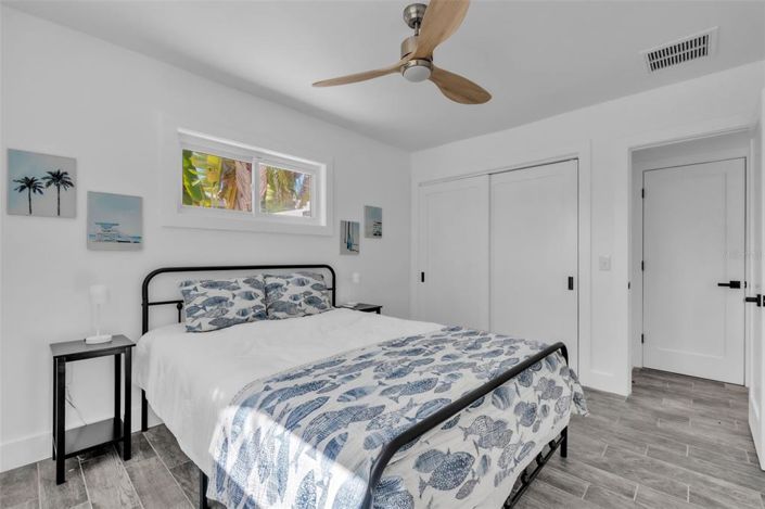 Image No.35-3 Bed Property for sale