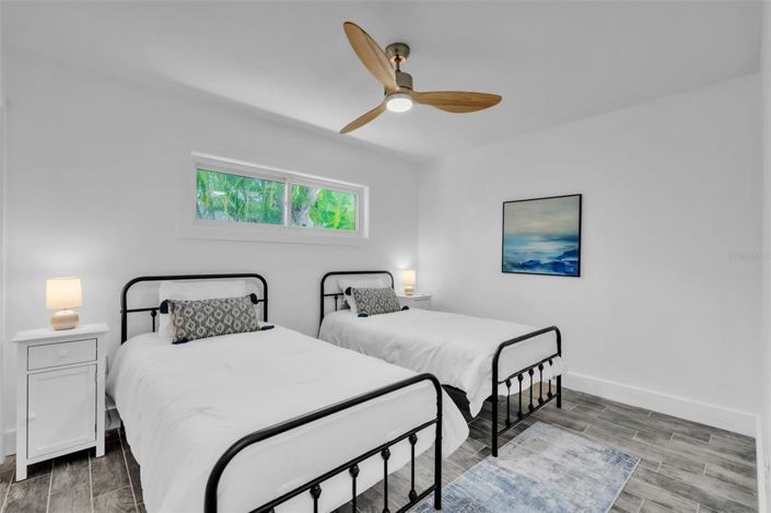 Image No.36-3 Bed Property for sale