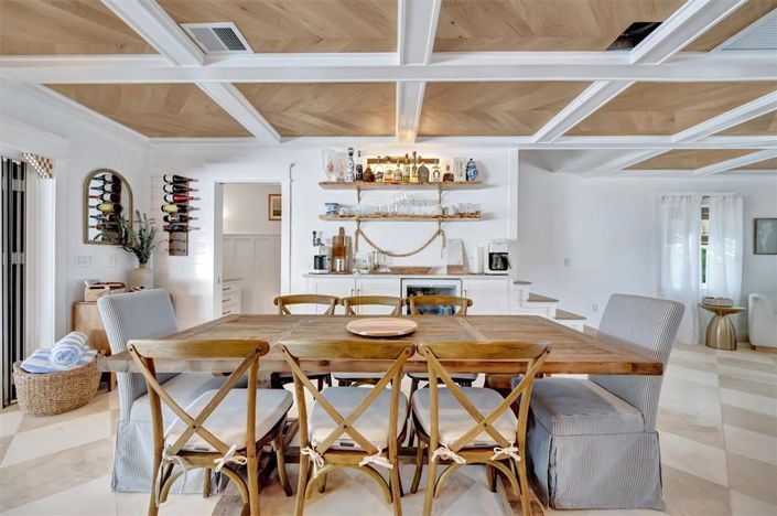 Image No.11-4 Bed Property for sale